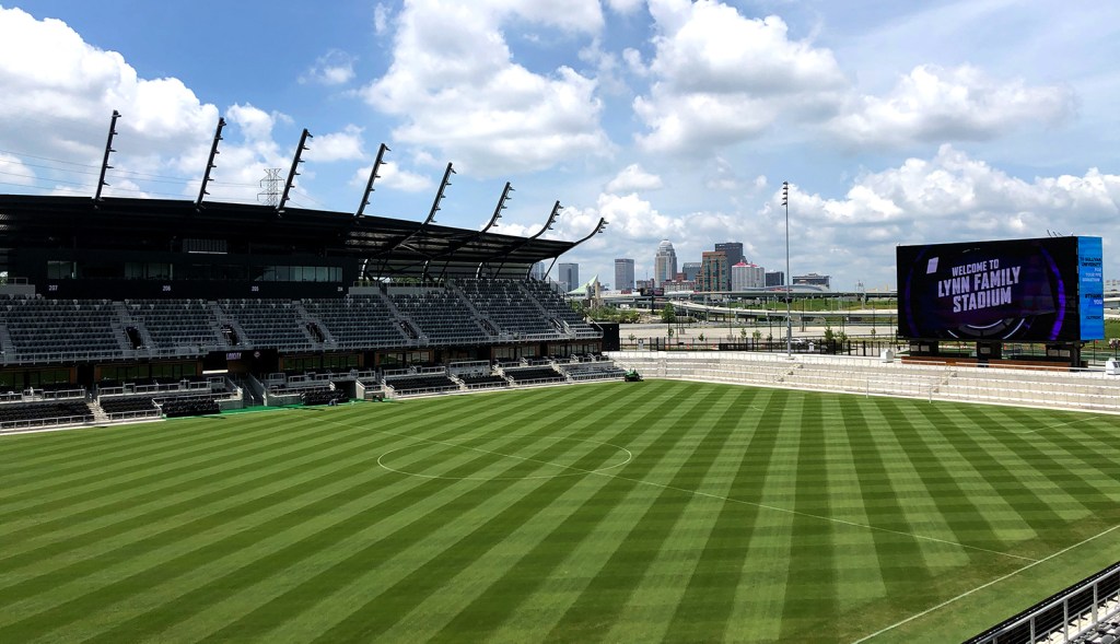 Fleur de Louisville - Louisville City FC NWSL ATO Wristband – American  Futbol Provisions